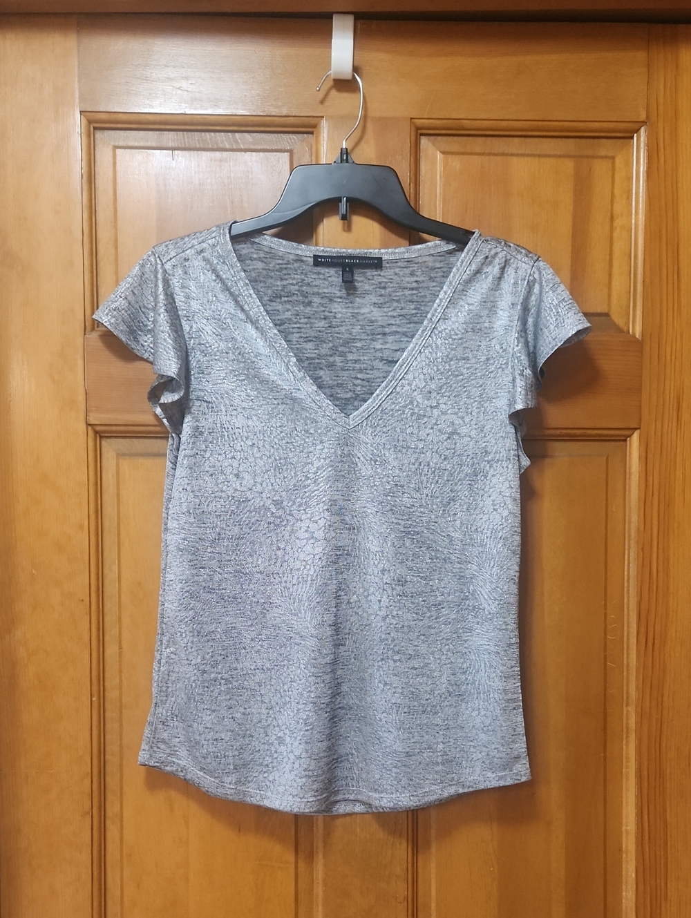 WHBM Silver/Gray Shimmer V-Neck Flutter Sleeve Top, Women's Size Small, GUC
